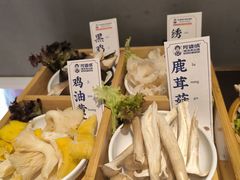 -阿婆情腊排骨火锅·野生菌季(古城旗舰店)