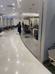 点击看大图 -八佰伴8008星级形象店