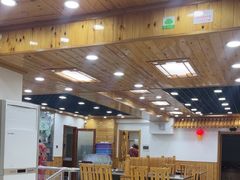 -屯老二农家铁锅炖·行业领军者(梅江店)