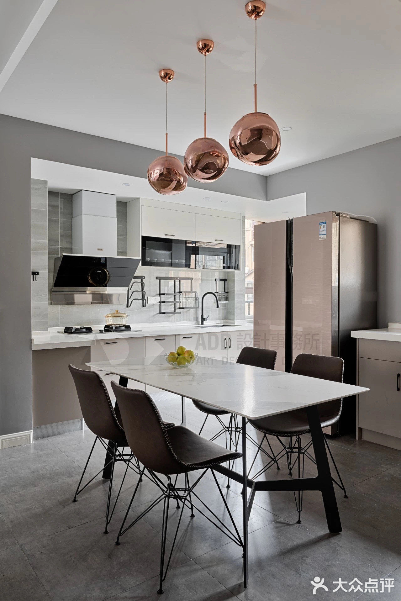 今日分享 90平北欧装修风格三居室，趣味十足