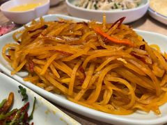 酸辣土豆丝-香满园春饼·家常菜(东大桥店)