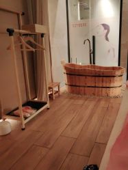 -苑苑vbeauty科技美容SPA