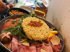 部队锅-李先生的首尔小馆(松江启源广场店)