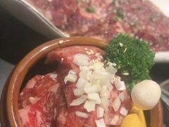 -山川小町·极番烧肉(新地假日广场店)