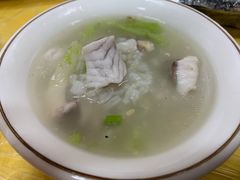 鱼片粥-官塘陈记鱼生·潮汕砂锅粥·牛肉火锅(潮枫路总店)