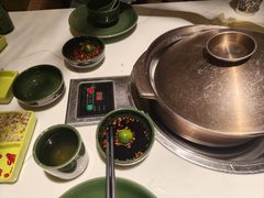 -润鼎四季(华发商都店)