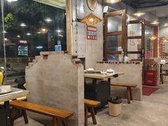 -三里屯土灶炖公鸡地锅鸡(江东店)