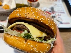 波特菇牛肉特堡-The Habit Burger Grill 哈比特汉堡(世博店)