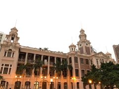 -香港大学