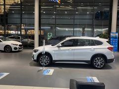 -上海宝信宝马4S店