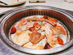 -佰烧海鲜烤肉火锅自助(世茂国际广场店)