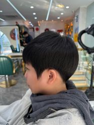 -秦·专注剪发