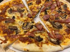 德式肉肠蘑菇披萨-G+KITCHEN(龙湖狮山天街店)