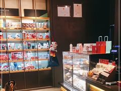 -星巴克臻选(周浦万达店)