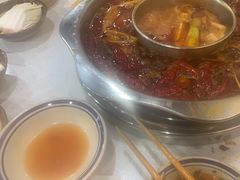 -正贰捌经重庆老火锅(建设路店)