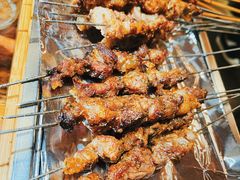 传统羊肉大串-九號院子海鲜烧烤