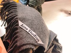 -Acne Studios(芮欧百货店)