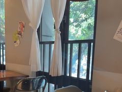 -岛风·台食小馆 ISLAND BISTRO(烟台山店)