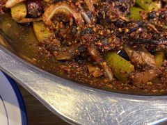 -嘎嘎鸭下巴·爆辣干锅(明教寺店)