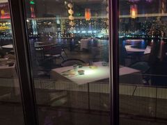 -悦江(梅奔中心店)