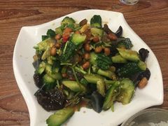 老粗六样-明海妈妈菜(大连外国语学院店)