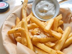 -LES ELITES 英集荟(南京西路店)