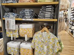 -优衣库(上海虹口龙之梦店)