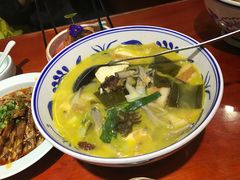 -窄巷子陕菜馆·地道陕西菜(粉巷店)