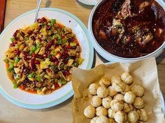 -严记小天府酸菜鱼(西四路店)