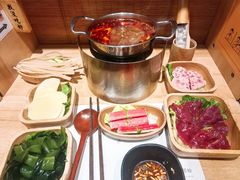 -独食火锅·半米屋台(直营总店)