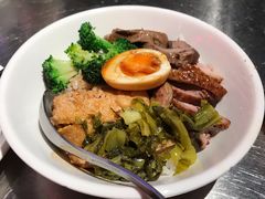 鹅肝鹅肉双拼饭-陈鹏鹏潮汕菜(宝安机场T3航站楼店)