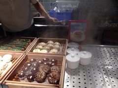 -领鲜活海鲜榴莲自助火锅(东门店)