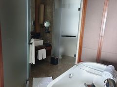 -三亚湾海居铂尔曼度假酒店