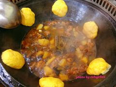 小鸡炖蘑菇-炮爷东北铁锅炖(棠安路店)