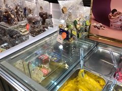 -VENCHI 闻绮(上海佛罗伦萨小镇店)