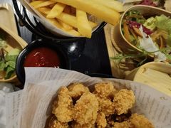 -猫小院猫主题咖啡厅(北锣店)