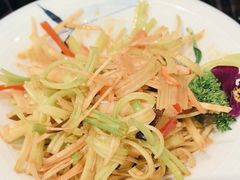 -鸢飞潍坊菜馆(鸢飞大酒店)