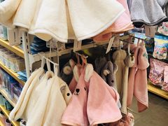 -名创优品(惠州华贸购物中心店)