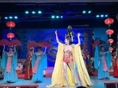 -金东尼人妖秀