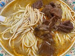 -金杨拉面王小吃面馆·牛三宝面·红烧牛肉粉