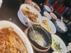 -临街徽菜馆·正宗黄山味