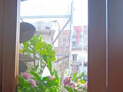-In Cafe隐食研室