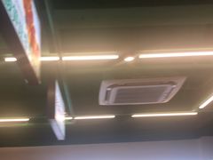 -顶上头·螺蛳火锅(五一新村店)