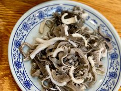 老北京爆肚-门框胡同百年卤煮(新街口店)