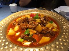 新疆大盘鸡-清真·卡德尔大叔新疆主题餐厅(龙汇路店)