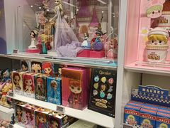 -泡泡玛特POPMART(上海环球港店)