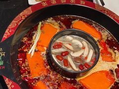-三江两海老火锅(北京首店)
