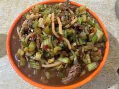 -玲玲米粉·新疆现炒米粉(大十字总店)
