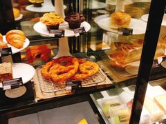 -星巴克(洛阳中州路王府井店)