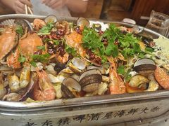 -老东镇啤酒屋海鲜加工·蒸汽海鲜·海鲜烧烤(台东店)